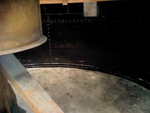 На стенки резервуара нанесено покрытие Belzona 5811 (Immersion Grade) для долгосрочной защиты и увеличения срока эксплуатации