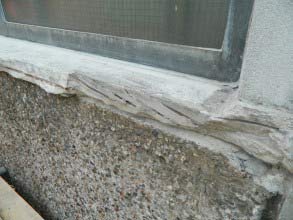 Выкрашивание бетона на наружном подоконнике
